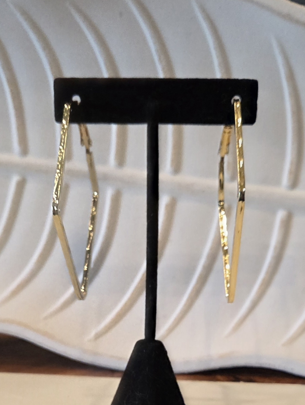 *NWT* Katin Gold Faceted Diamond-Shaped Hoop Earrings
